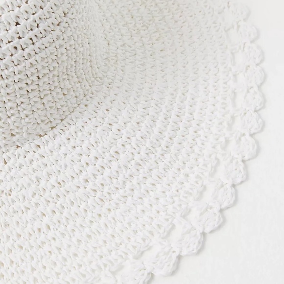 FREE PEOPLE Amelia Scalloped Crochet Sun Hat White main image 4